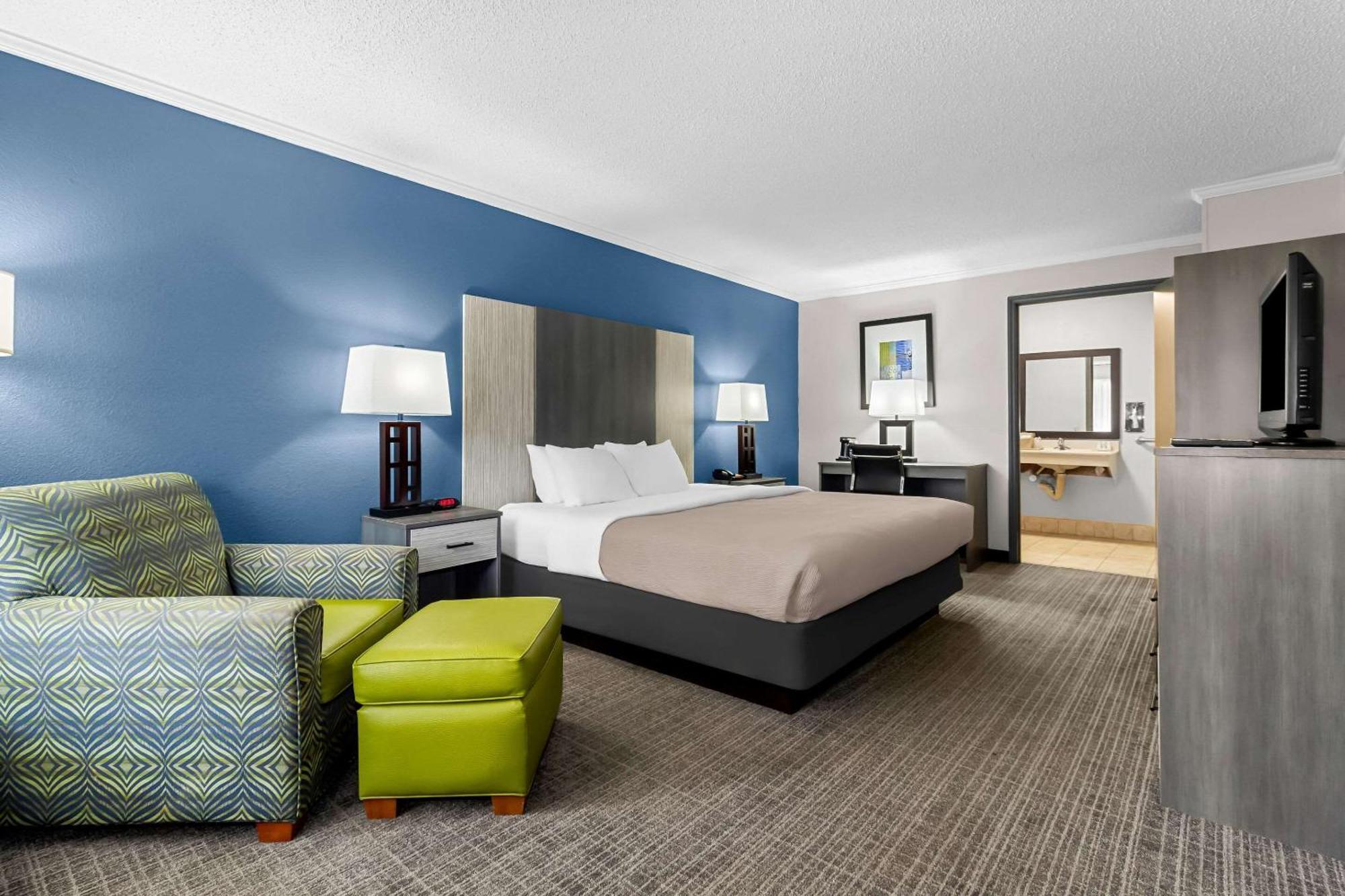 Quality Inn & Suites Florence Civic Center Εξωτερικό φωτογραφία