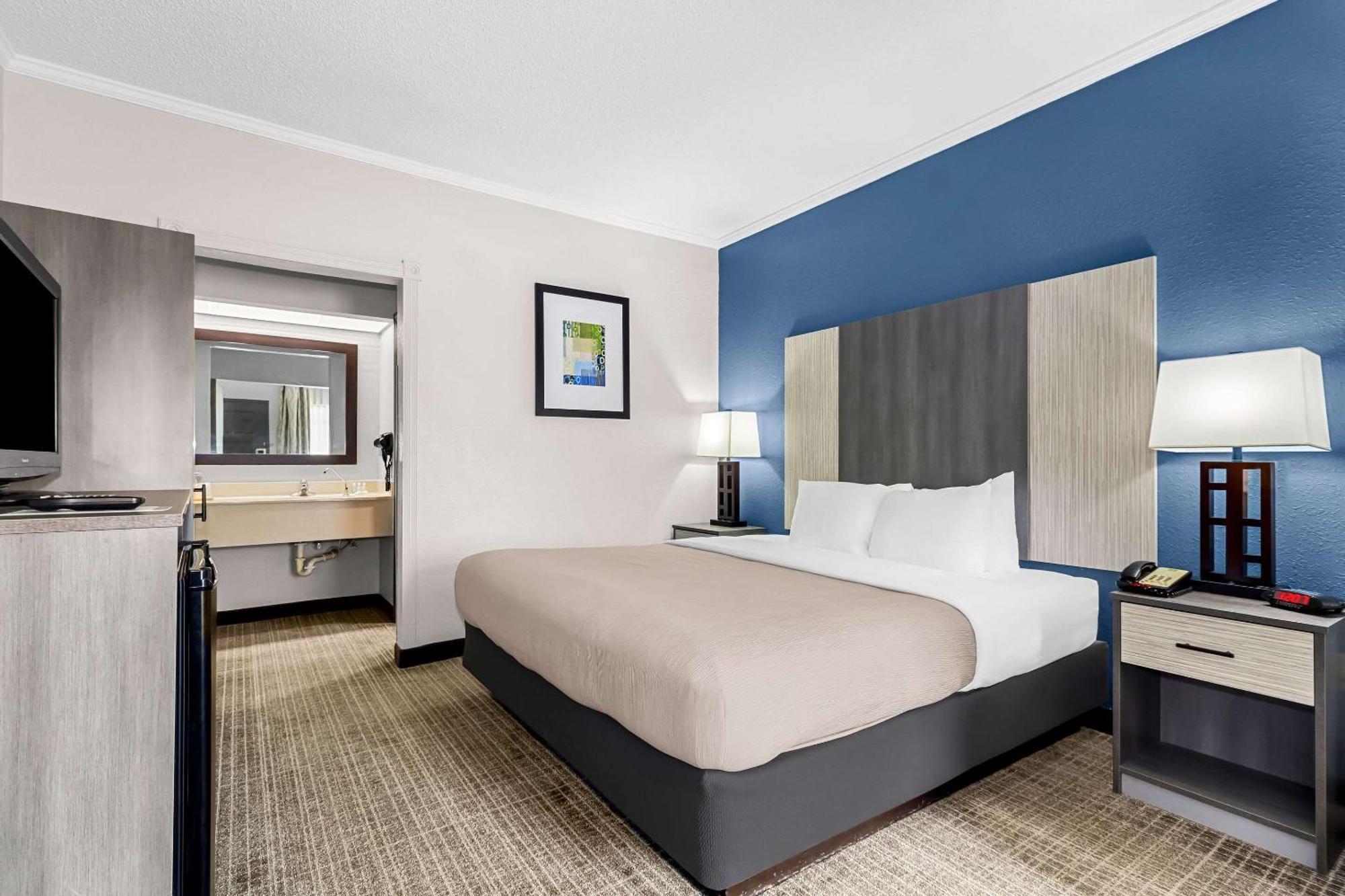 Quality Inn & Suites Florence Civic Center Εξωτερικό φωτογραφία