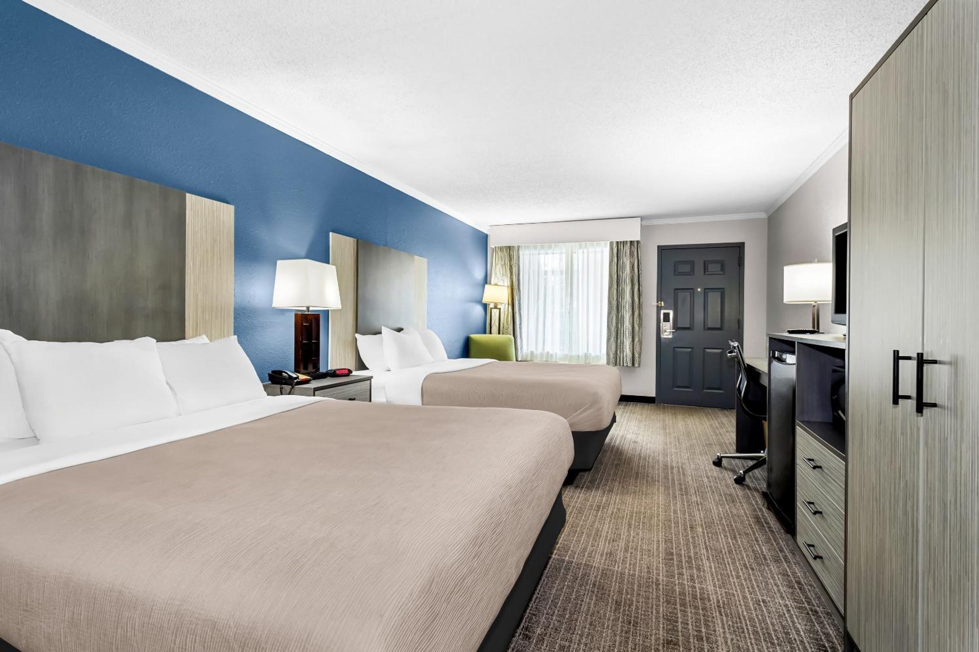 Quality Inn & Suites Florence Civic Center Εξωτερικό φωτογραφία