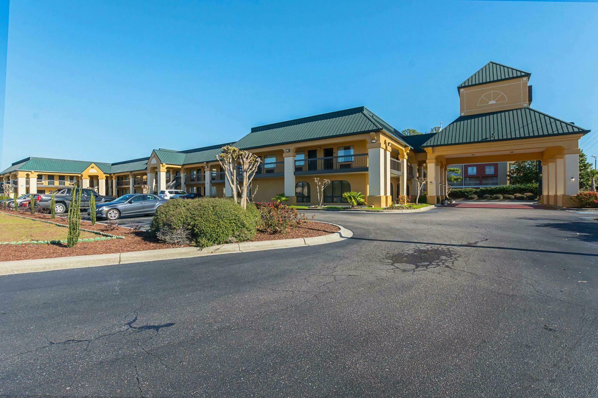 Quality Inn & Suites Florence Civic Center Εξωτερικό φωτογραφία